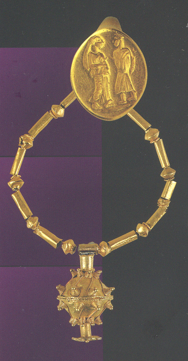 small_tomb_shipka_gold_object.jpg