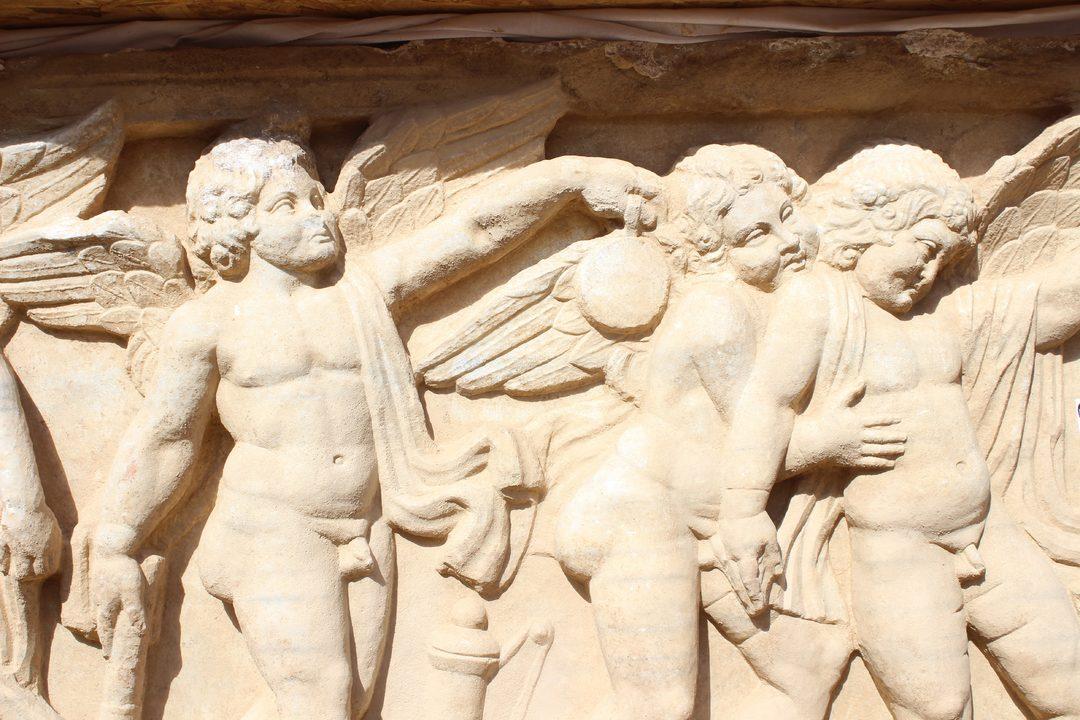 TERRAKOTA PLAKA ÇATILI ODA MEZARLAR TERRAKOTA PLAKA ÇATILI ODA MEZARLAR